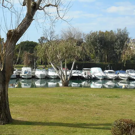 Apartment Dans Les Rives De Cannes